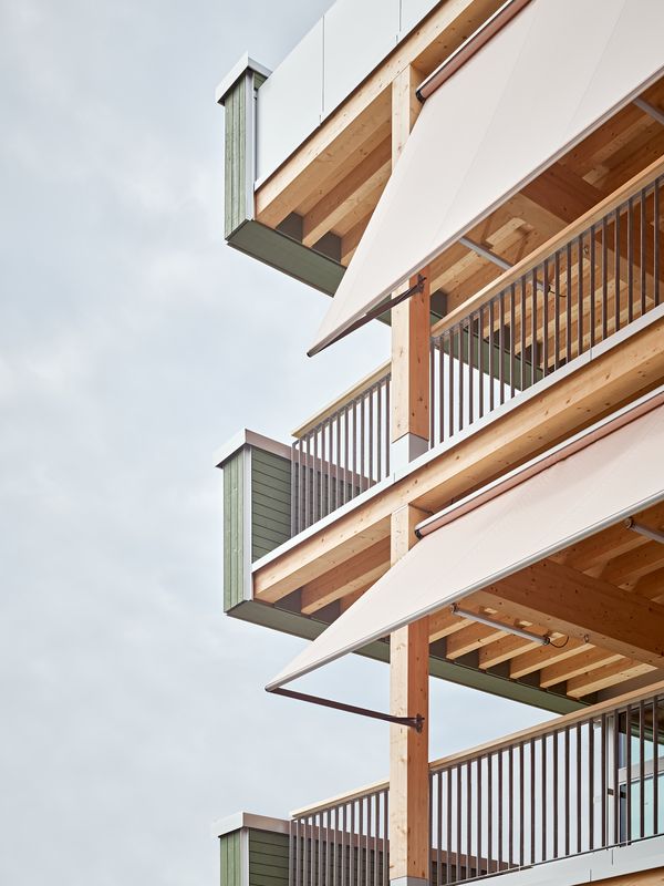 Neubau Bildungsgebäude Breiten – Verandakonstruktion – Roland Bernath